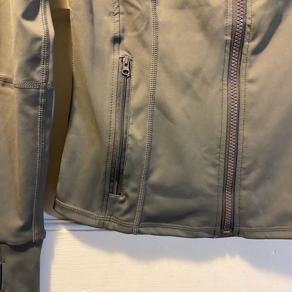 Gray Utility Jacket Lightweight Outdoor Design size 8-10 - Picture 2 of 4